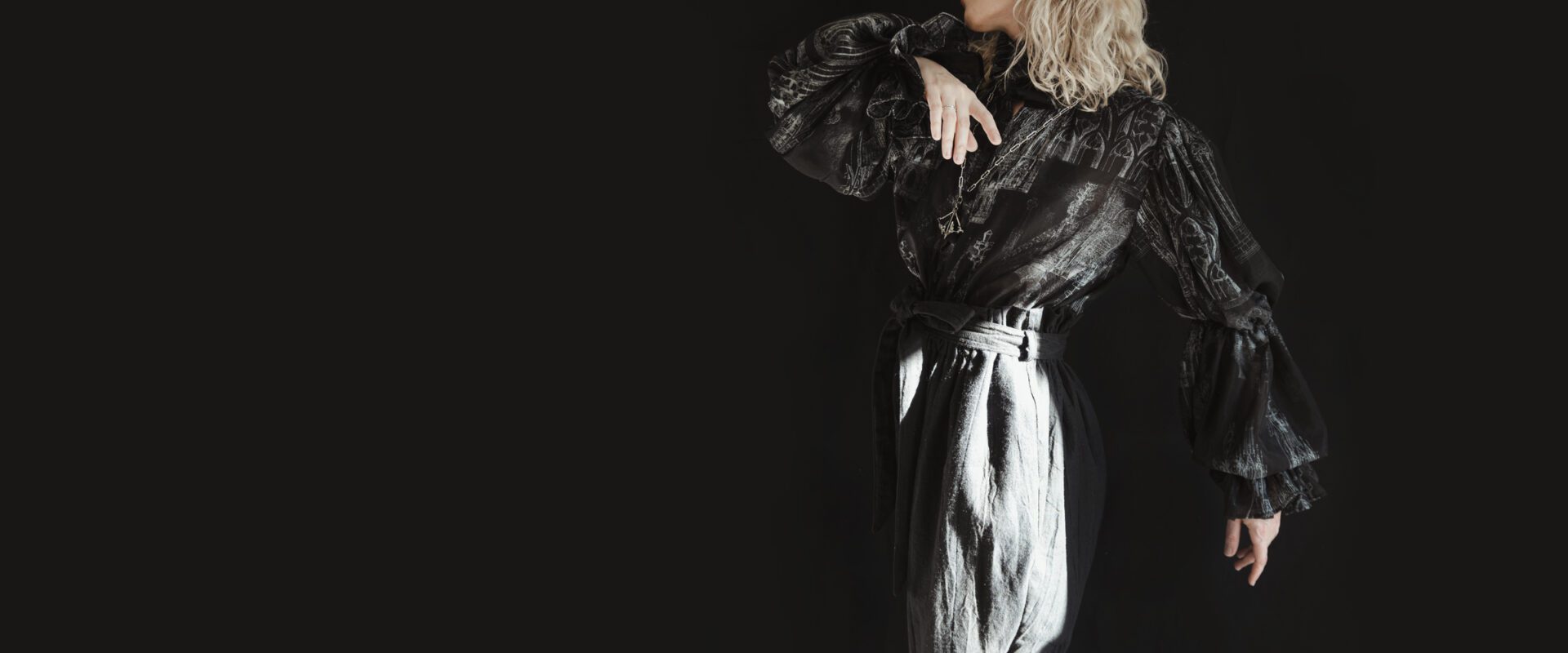 KANEKO silk chiffon Duomo blouse scaled Clothing and accessories | KANEKO