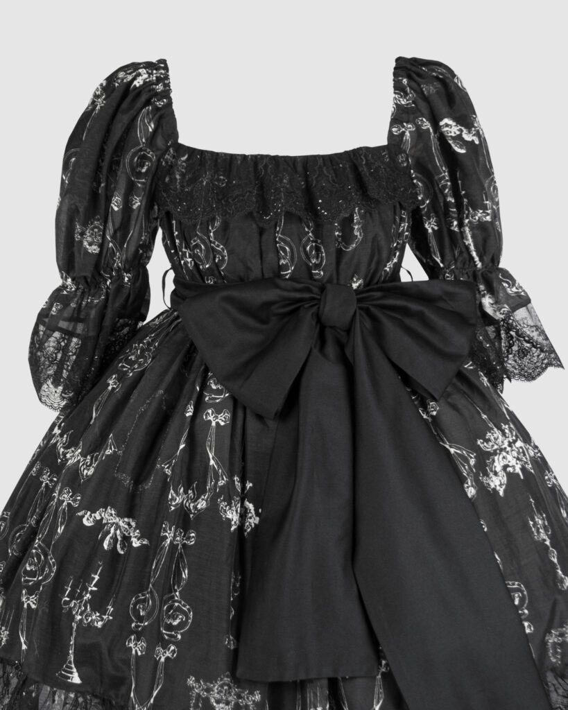 "Etude" collection pre-order 29.05.2025 - 12.06.2025 5 Short-sleeved dress