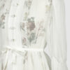 The loose-fitting blouse made of pure silk