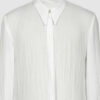 Classic semi-fitted shirt with a point collar