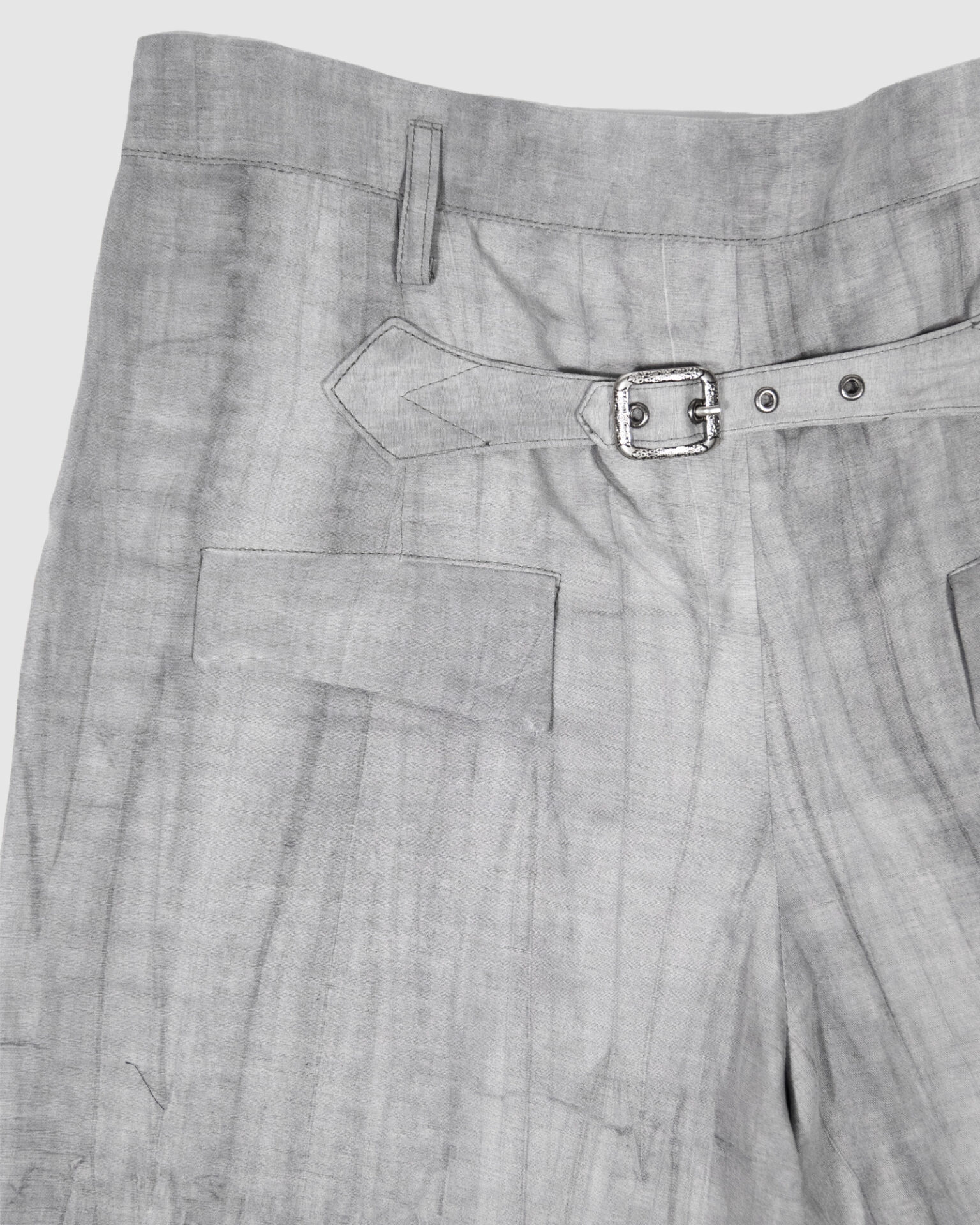 trousers with overlapping pleats grey